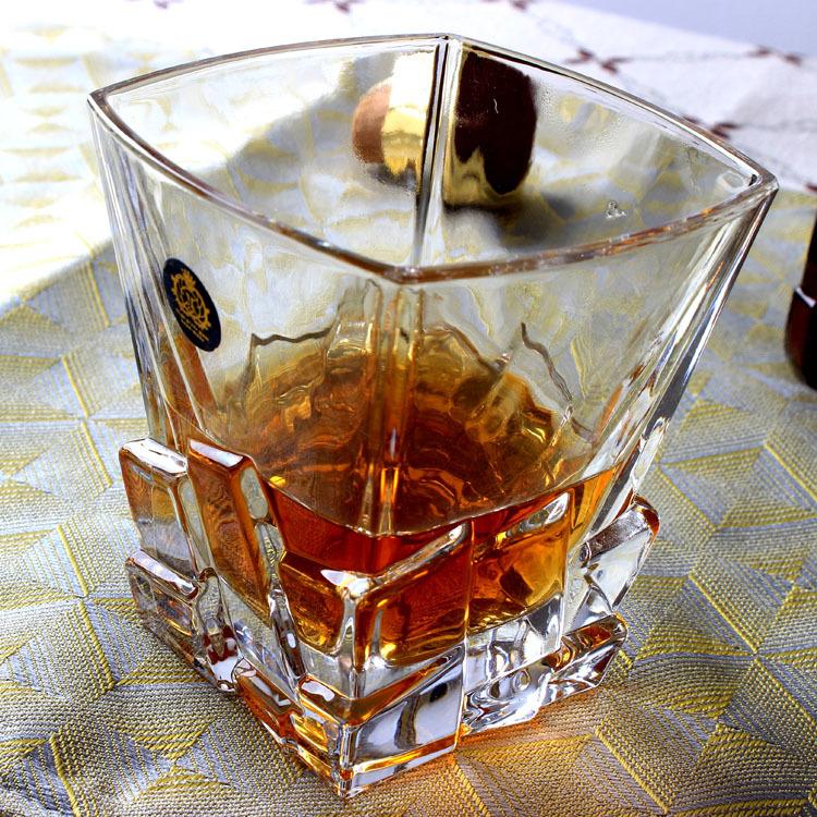 Churchill - Whiskey/Wine Glasses | Bowlift