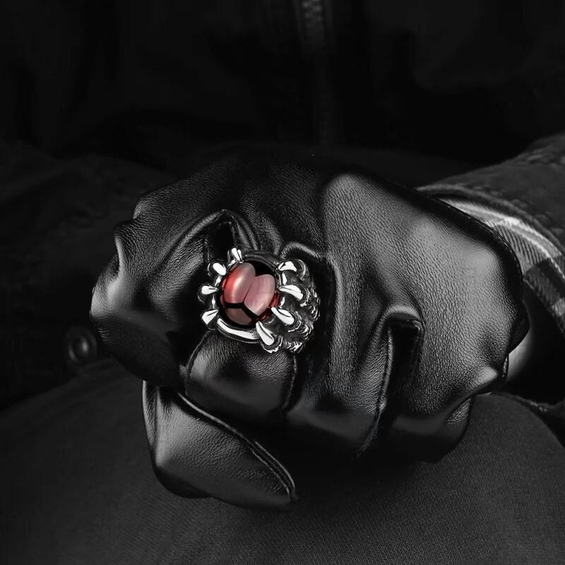 Claw Ring | Bowlift