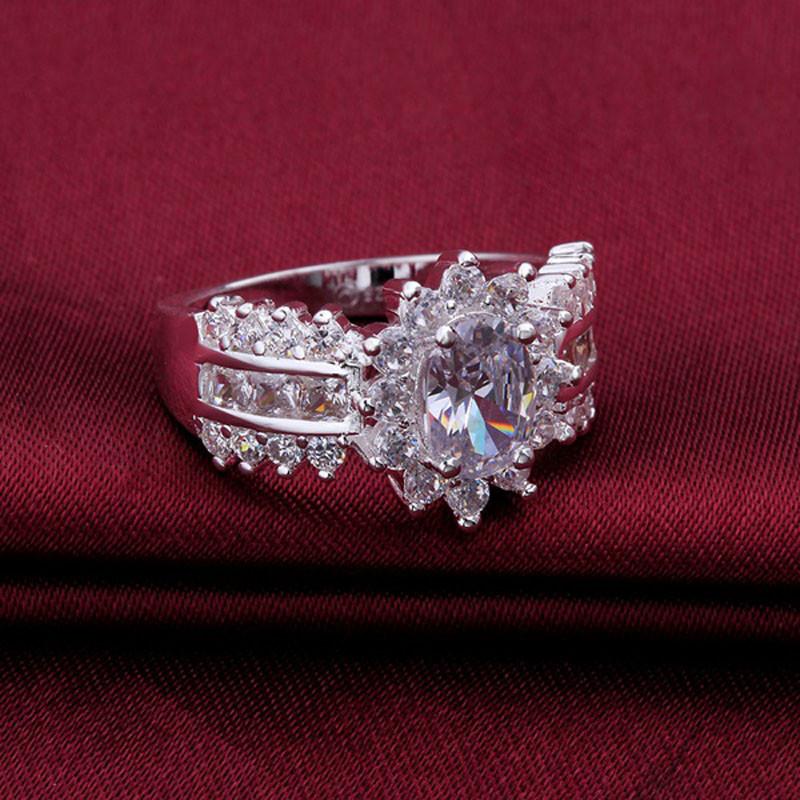 Silver Crystal Ring | Bowlift