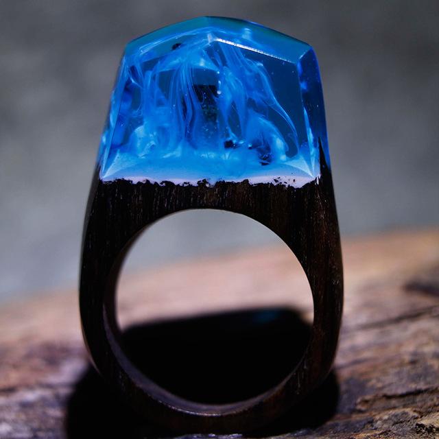 Quanta - Blue Flame Resin Ring | Bowlift