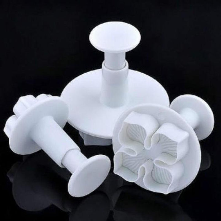 3 Piece Set - Flower Shape Pastry Decorating Tools | Bowlift
