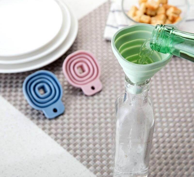 BowLift | Small Retractable Tapered Liquid Dispenser