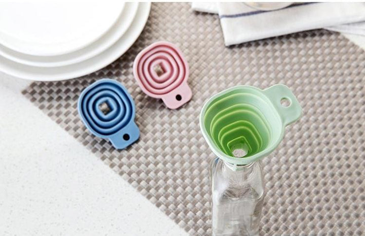 Coli - Collapsible Silicone Funnel | Bowlift