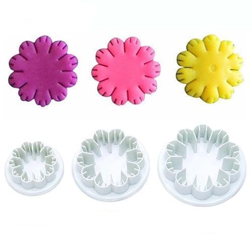 3 Piece Set - Flower Shape Pastry Decorating Tools | Bowlift