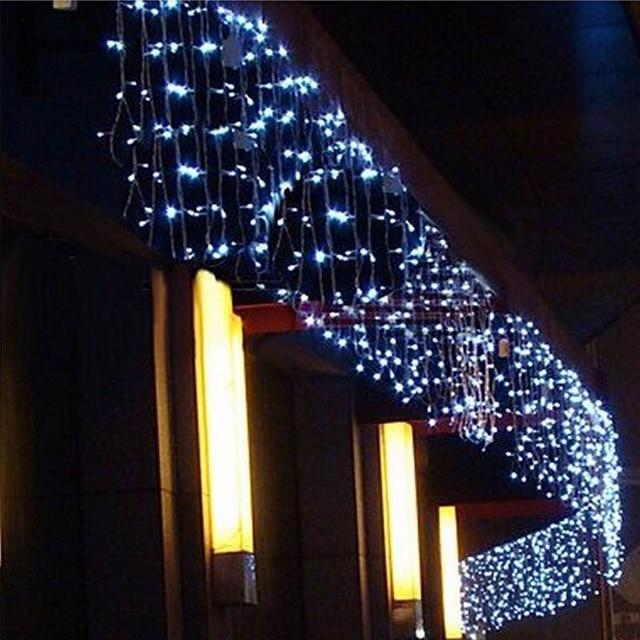 Romantic Holiday Icicle Lights | Bowlift