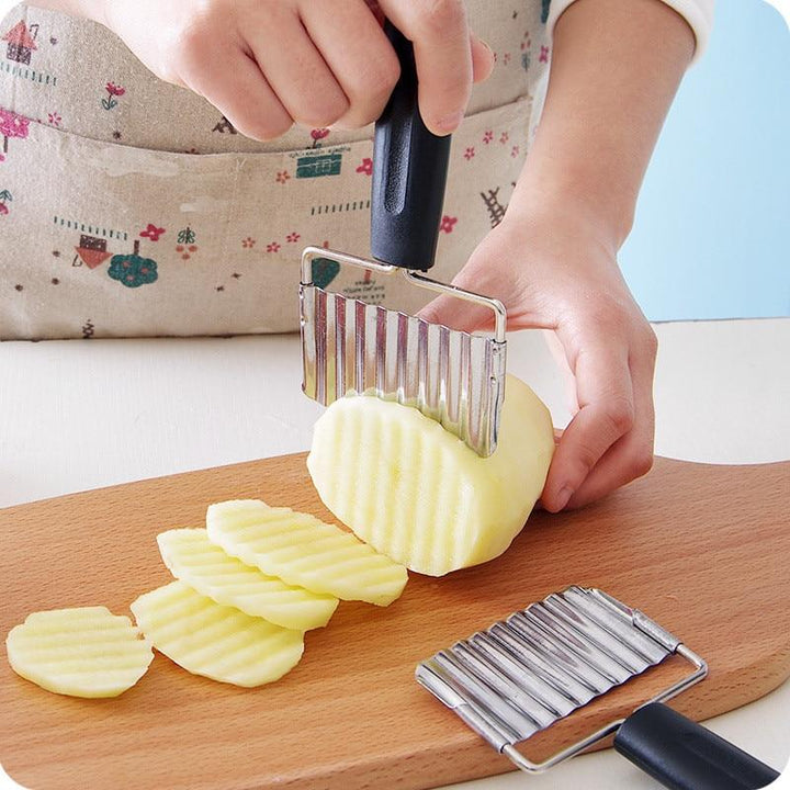 Cumis - Crinkle Cut Slicing Tool | Bowlift