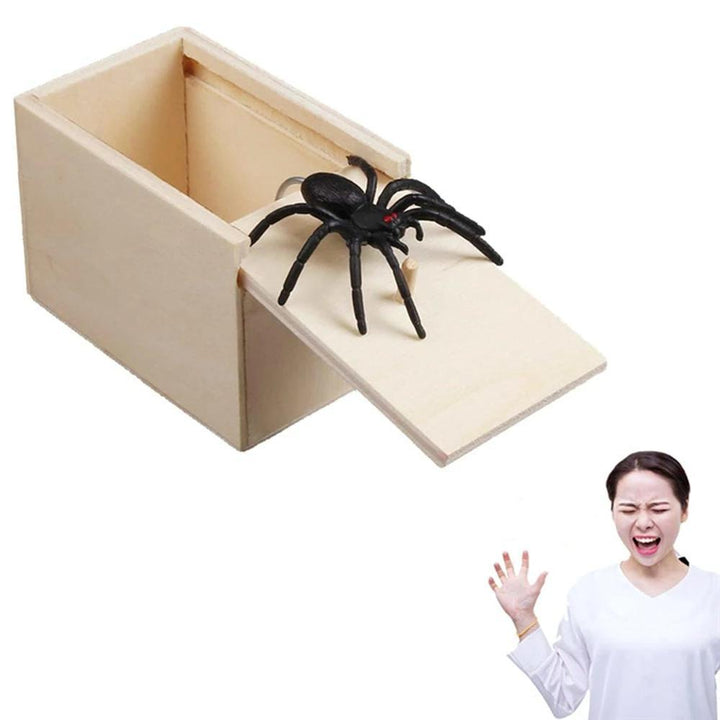 Jumping Spider Prank Box | Bowlift