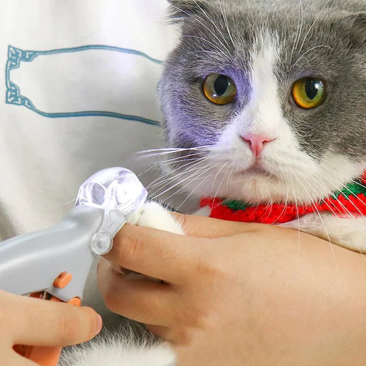 Professional Pet Nail Clipper - SafeClip Bowlift