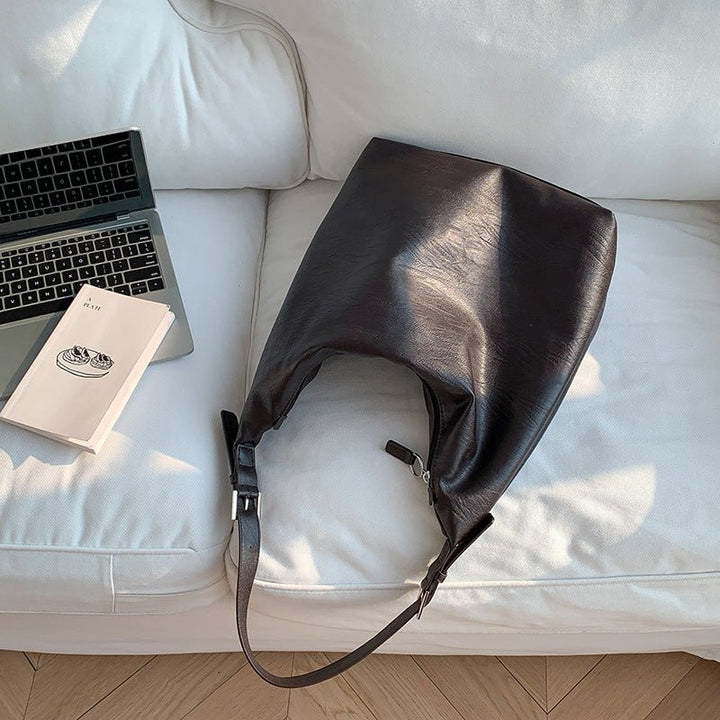 BowLift | PUFFYPOUCH – Soft PU Leather Dumpling Tote for a Playful, Chic Look