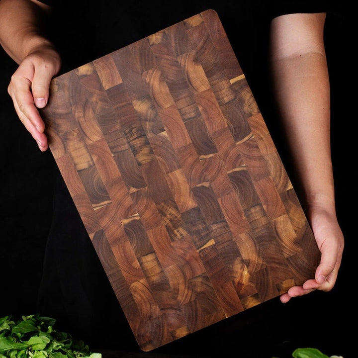 BowLift | TIMBERSERVE – Antibacterial Acacia Wood Cutting Board with Elegant Chessboard Design