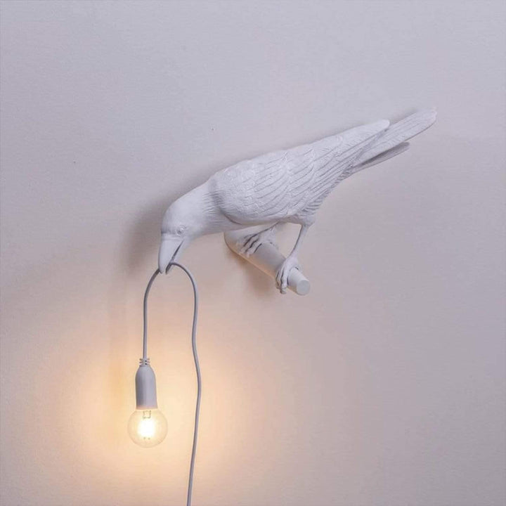 NachtRaaf Ambient Lamp – Decorative bird lamp made of resin for warm lighting | Bowlift
