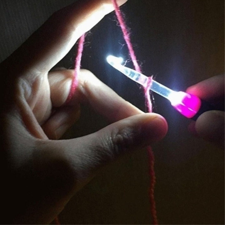 BowLift | Rechargeable Light-Up Crochet Hooks Set
