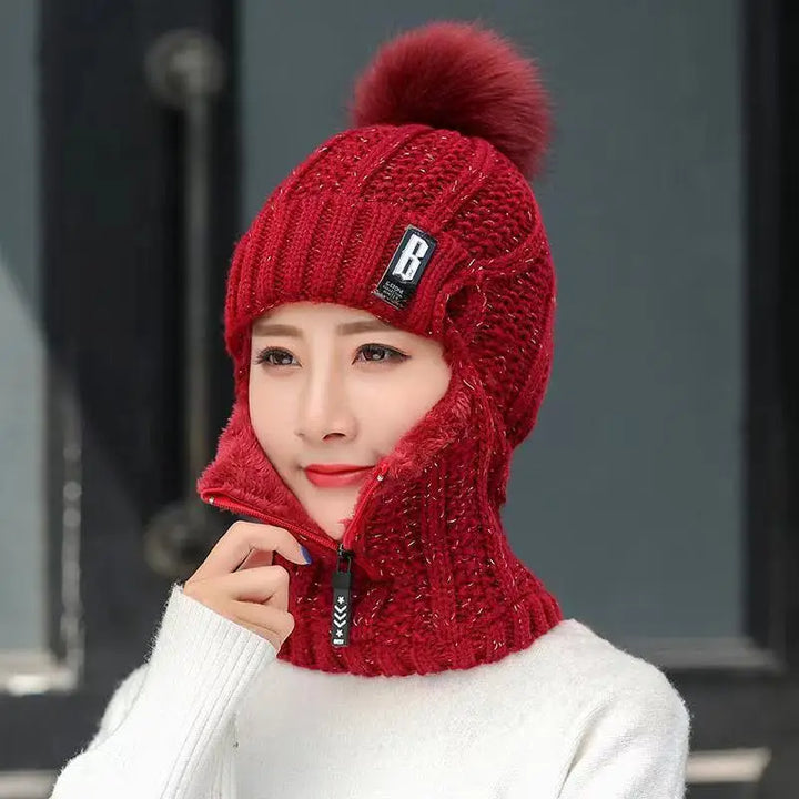 WinterPom – Trendy Accessory for Cold Winter Days Bowlift