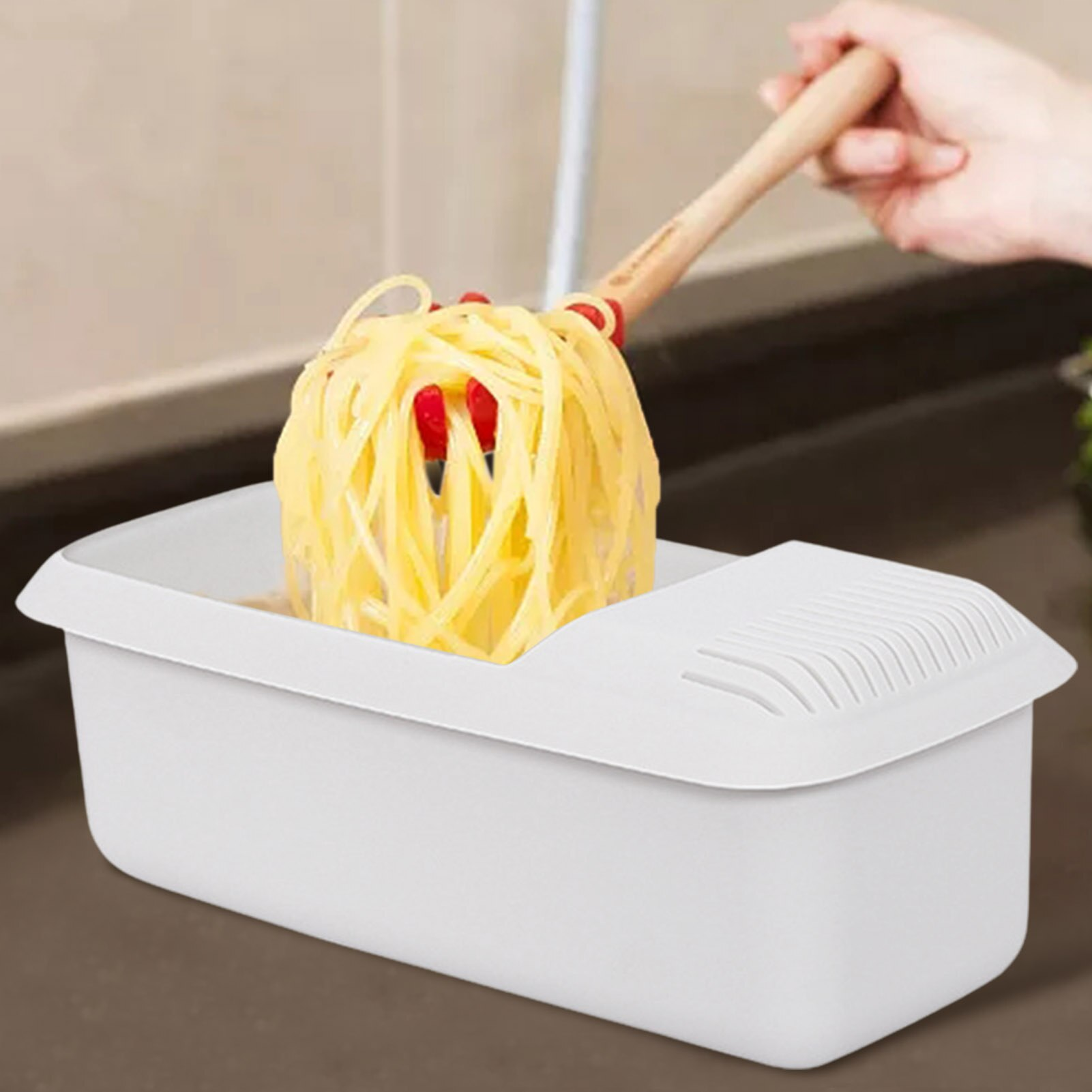 BowLift | Heat Resistant Microwave Pasta Cooker