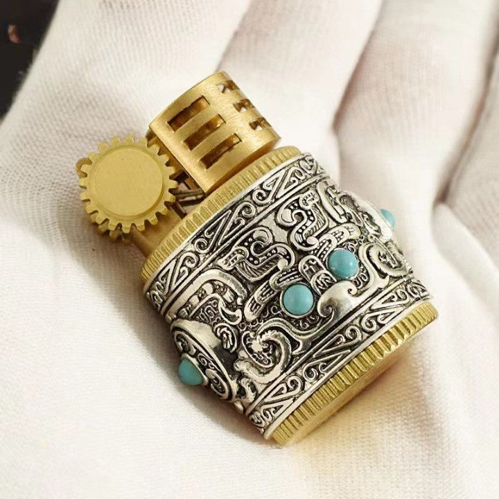 Retro Armor Mini Kerosene Lighter | Bowlift