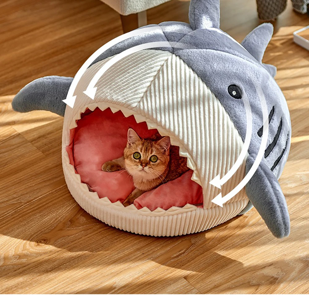 BowLift | Sleepy Shark Portable Warm Pet House