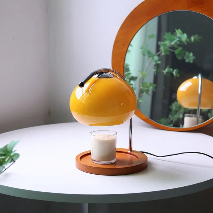 BowLift | Glass table lamp in retro style with stand