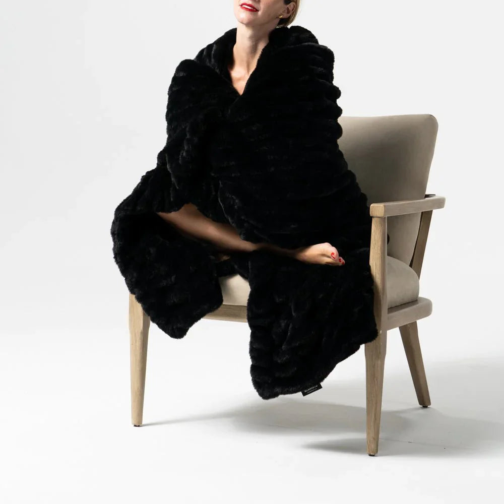 Faux Fur Blanket Ripple | Bowlift