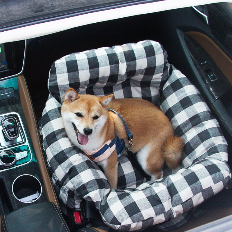 RoadTrip Pet Bolster - Pet Car Seat Bowlift