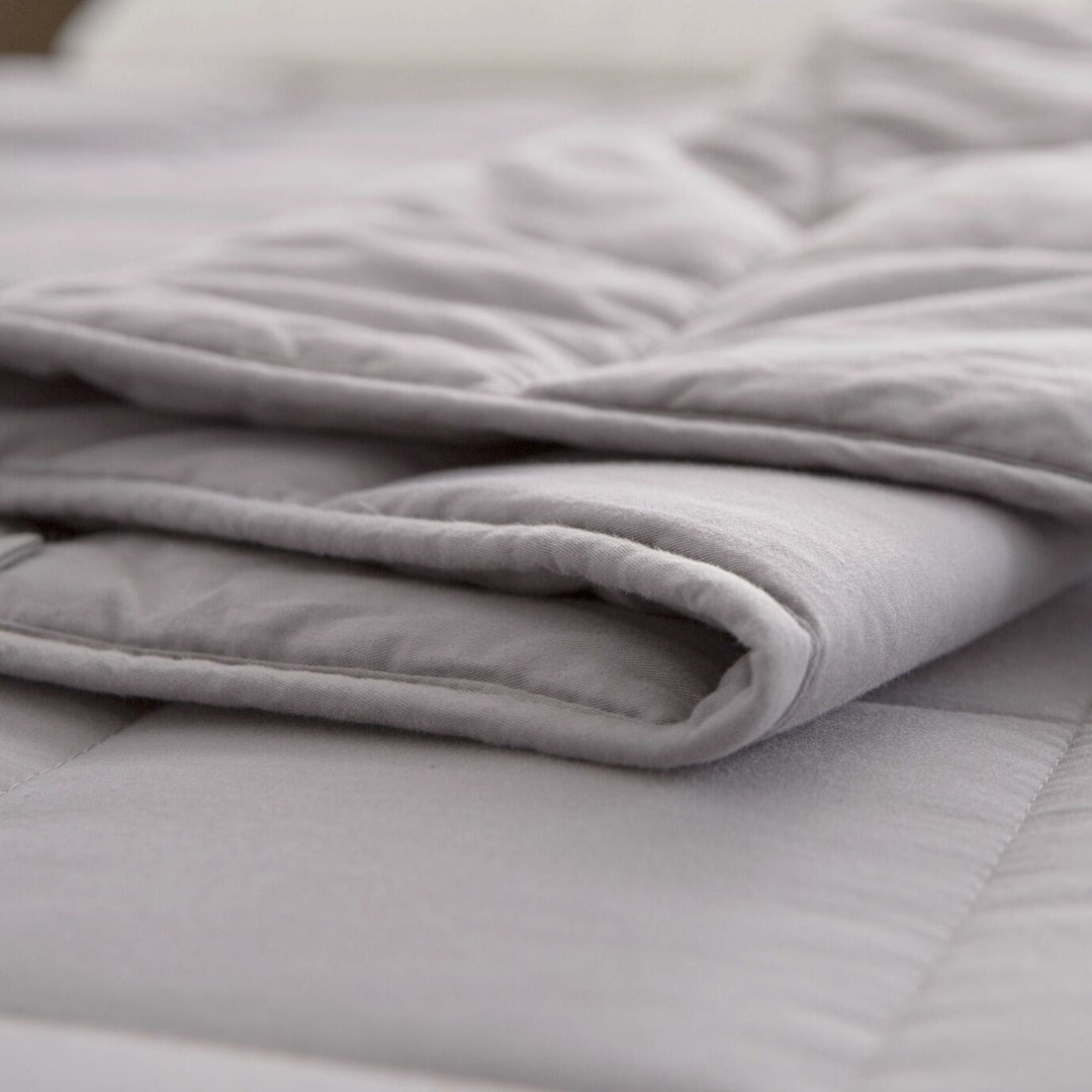 Large Soft Summer Cooling Weighted Bed Blanket Queen | Bowlift
