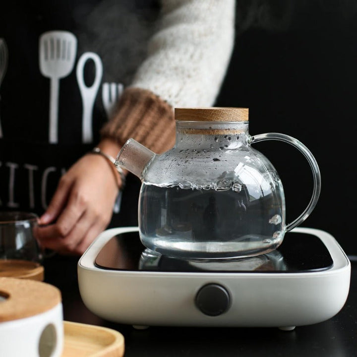BowLift | Scandinavian Glass Teapot Set