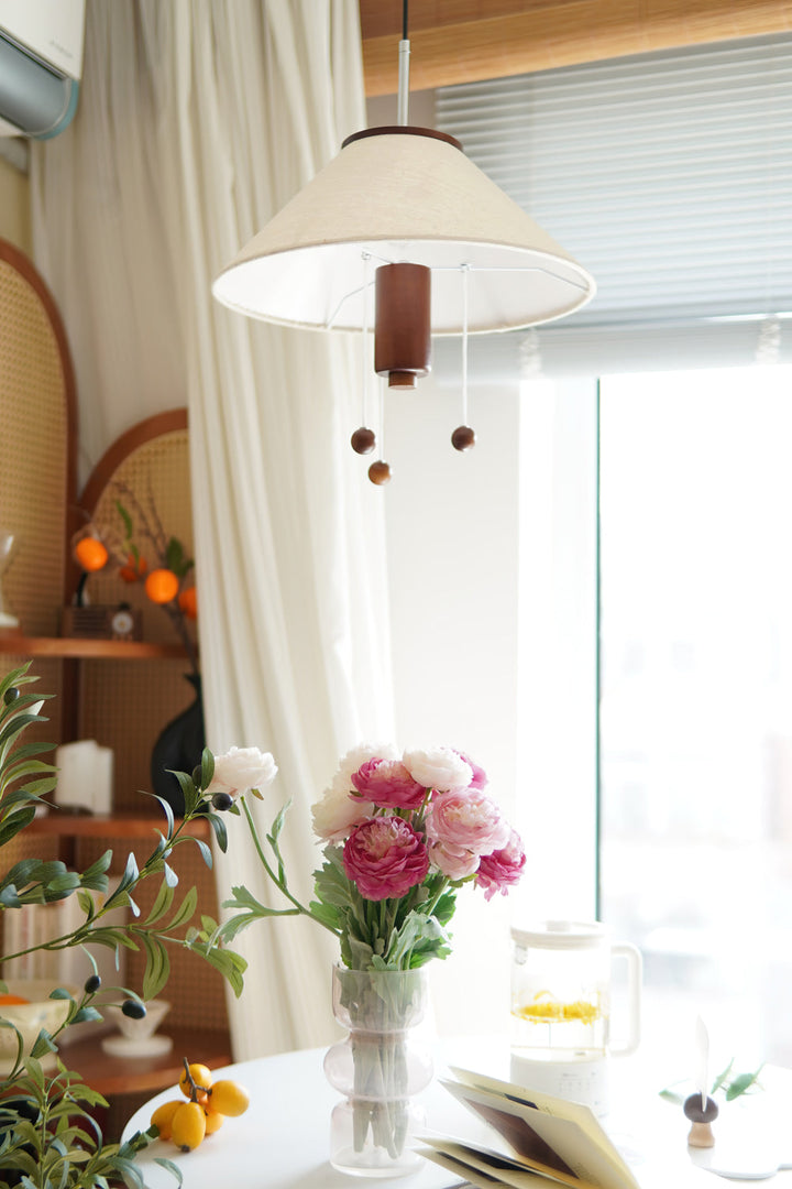 BowLift | Sculptural Hanging Lamp in the Shape of an Octopus - Nautilux