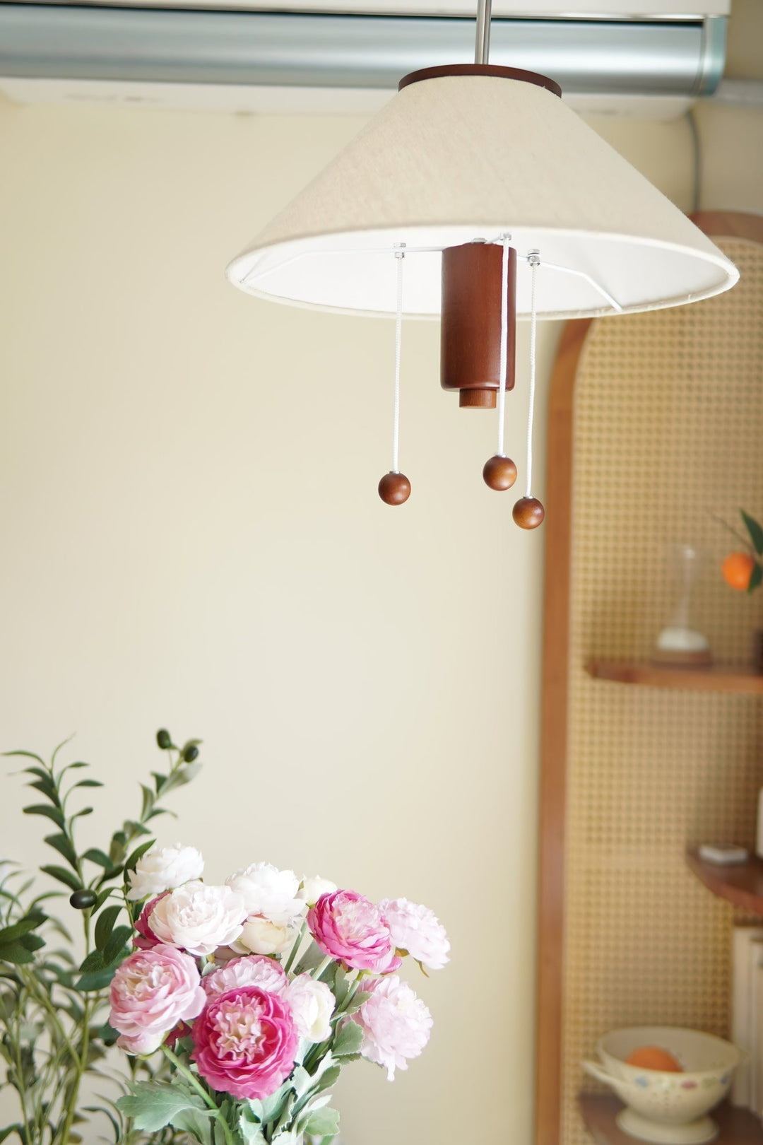 BowLift | Sculptural Hanging Lamp in the Shape of an Octopus - Nautilux