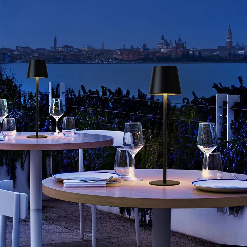 BowLift | LED Table Lamp – Wireless, Touch Control & Dimmable Light