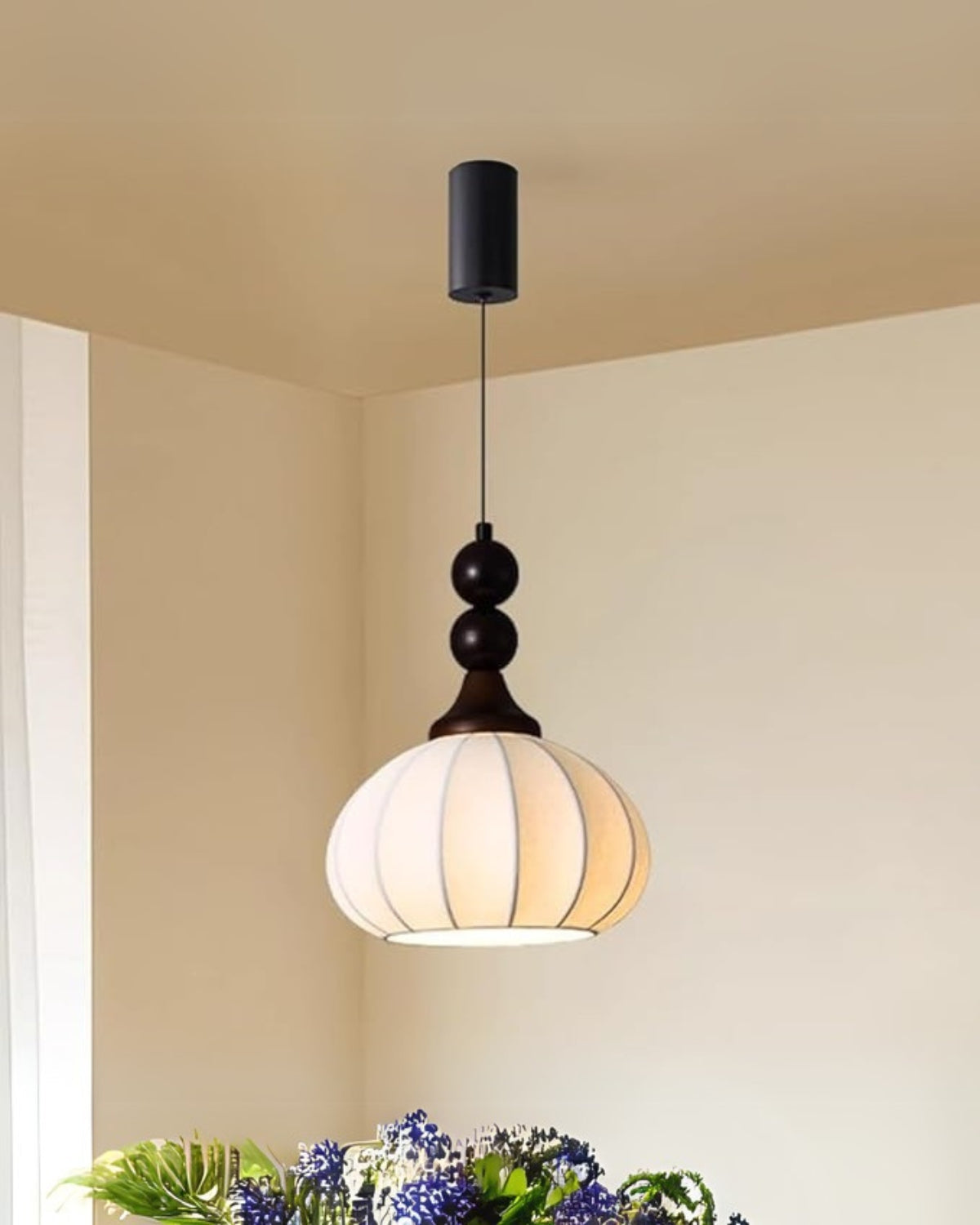 BowLift | Modern Table Lamp Design Accent Lighting for Interior