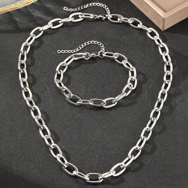 BowLift | Simple Paperclip Necklace & Bracelet Set