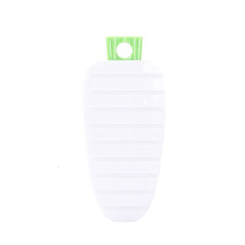 Carrot Styling Brush | Bowlift