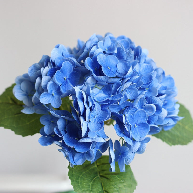 BowLift | Artificial Hydrangea Flowers Outdoors