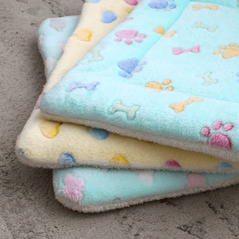 BowLift | SNUGCLOUD – Fluffy Fleece Pillow for Relaxed Pet Sleep