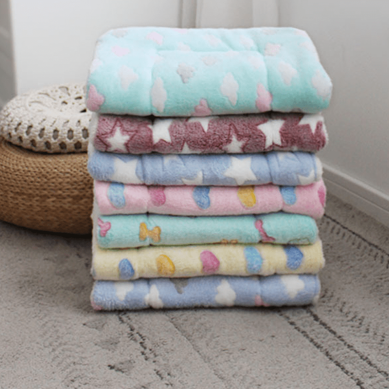 BowLift | SNUGCLOUD – Fluffy Fleece Pillow for Relaxed Pet Sleep