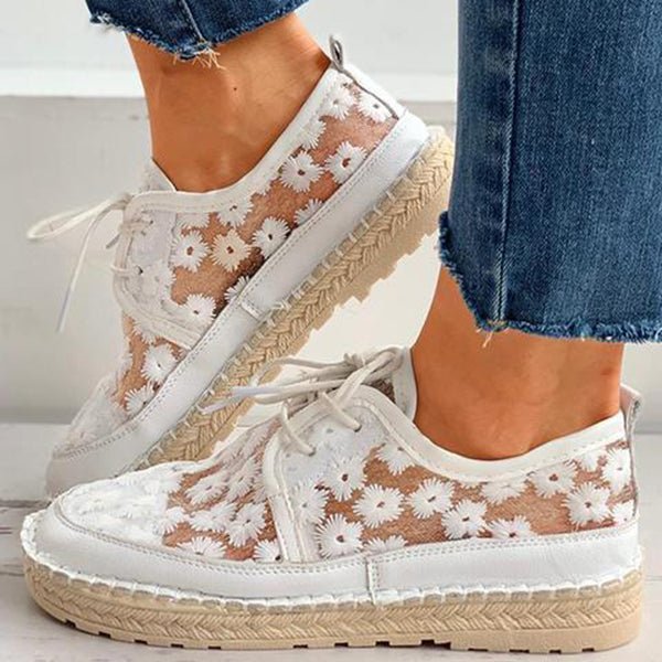 BowLift | Orthopedic stylish shoe with floral design