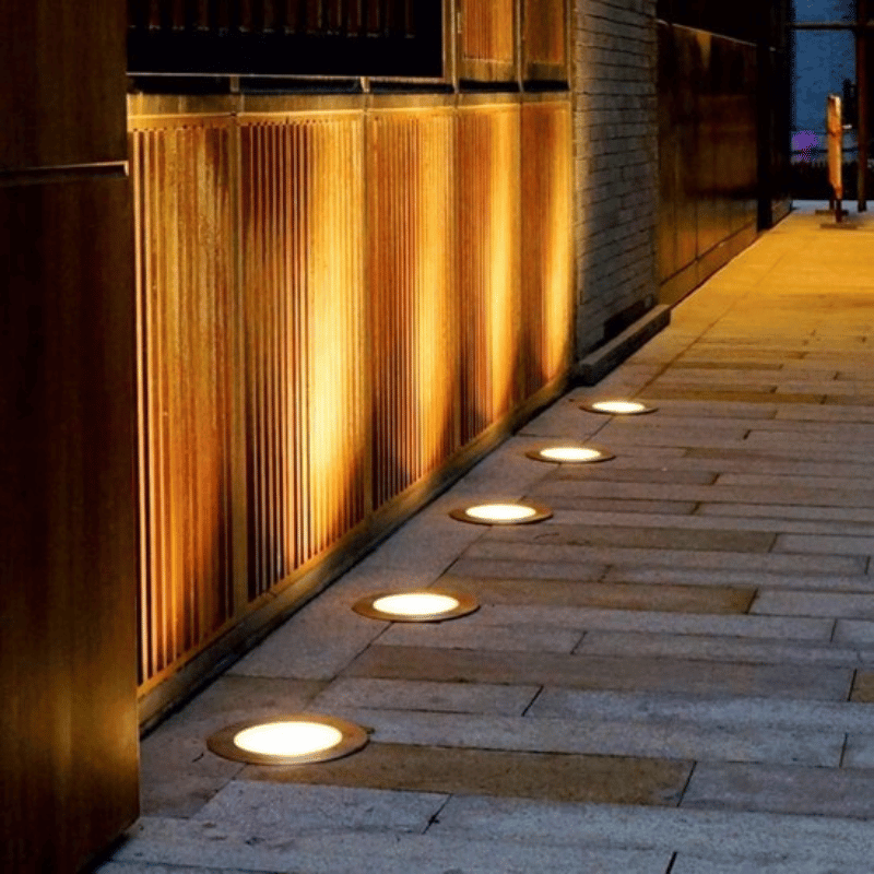 BowLift | Solar Ground Spot Light for Outdoors – SunHalo
