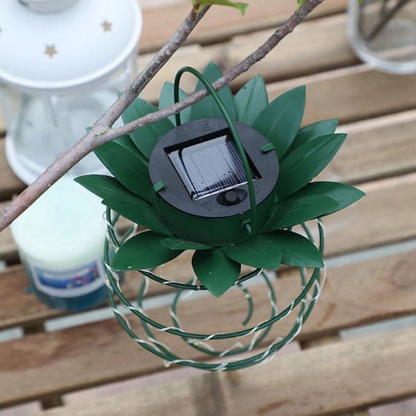 BowLift | Solar Pineapple Light - SolarPine