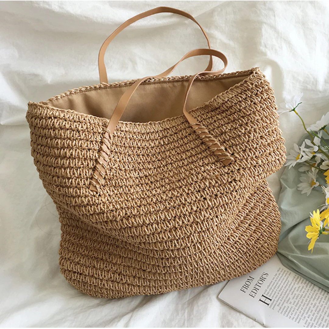 BowLift | Spacious Handbag with Sturdy Shoulder Strap - TerraWoven