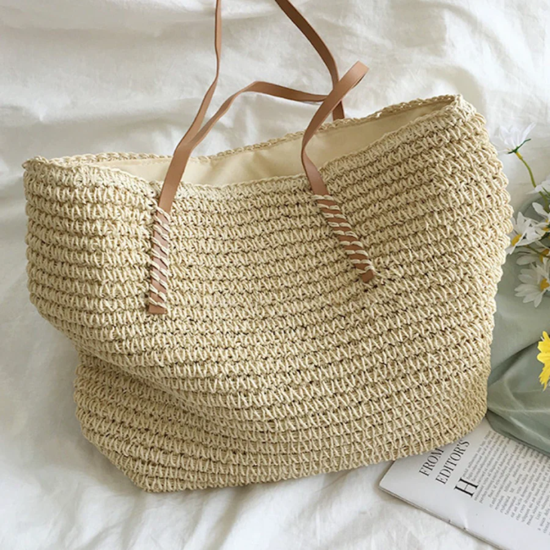BowLift | Spacious Handbag with Sturdy Shoulder Strap - TerraWoven