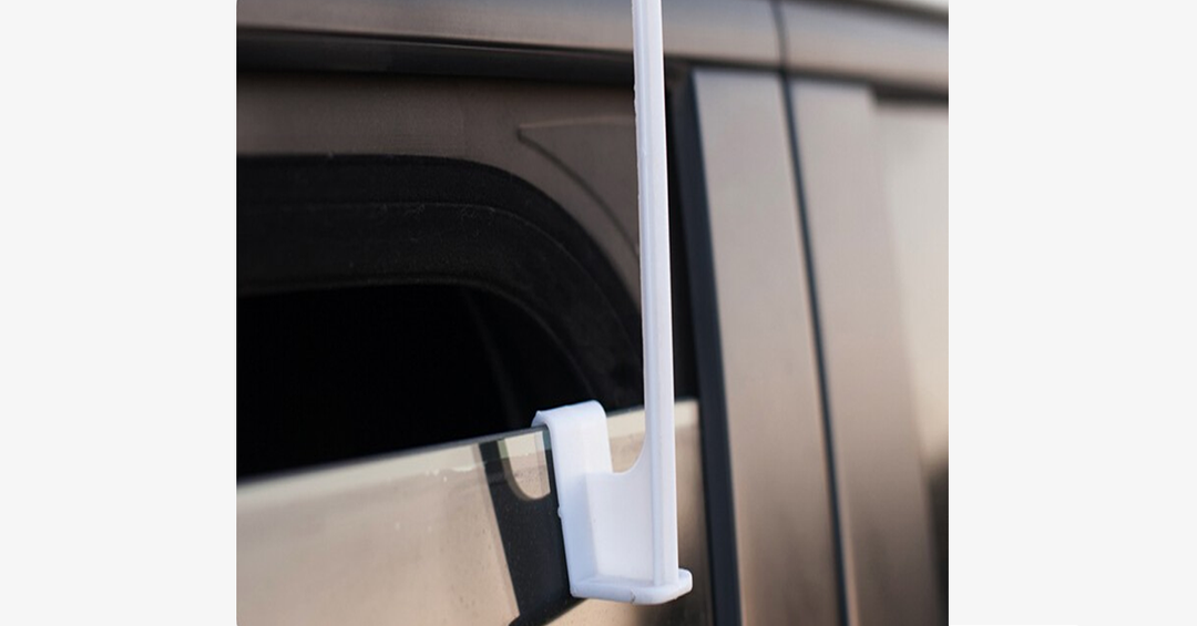 BowLift | Spanish Flag Car Window Pole Decoration – Be all Spanish with your patriotic self!