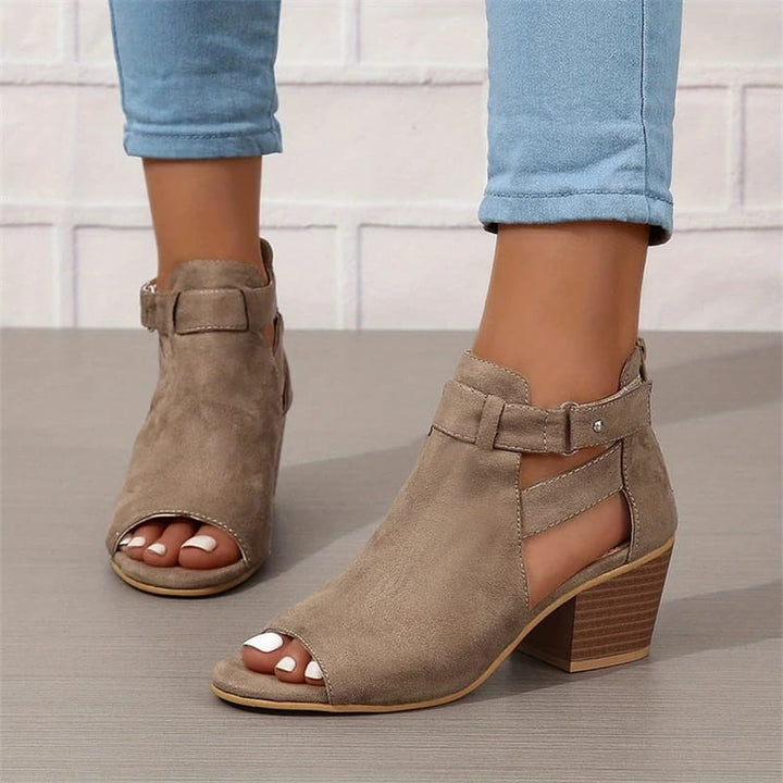 BowLift | Women's Retro Sandals with Block Heel