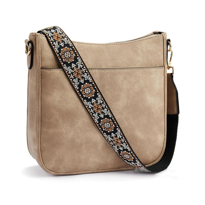 BowLift | Versatile leather crossbody bag for women