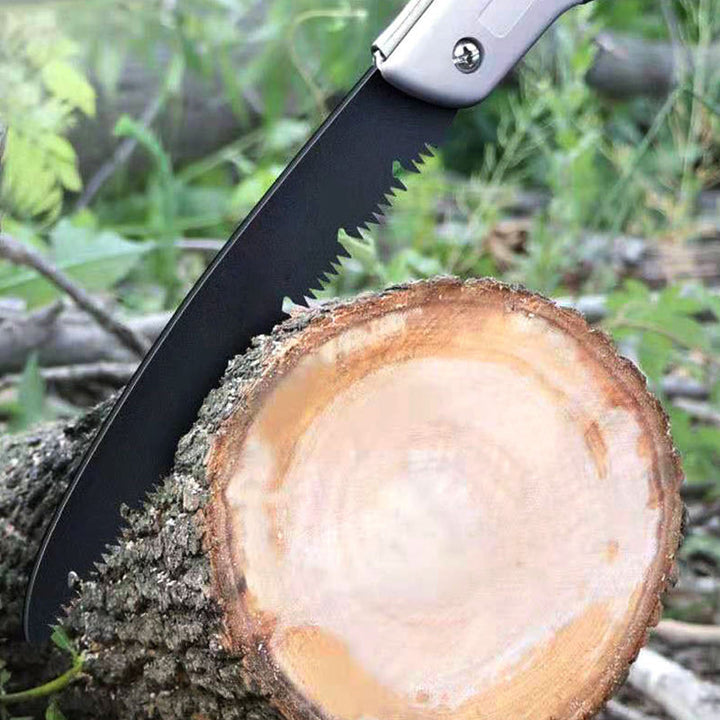 BowLift | Small handheld folding saw