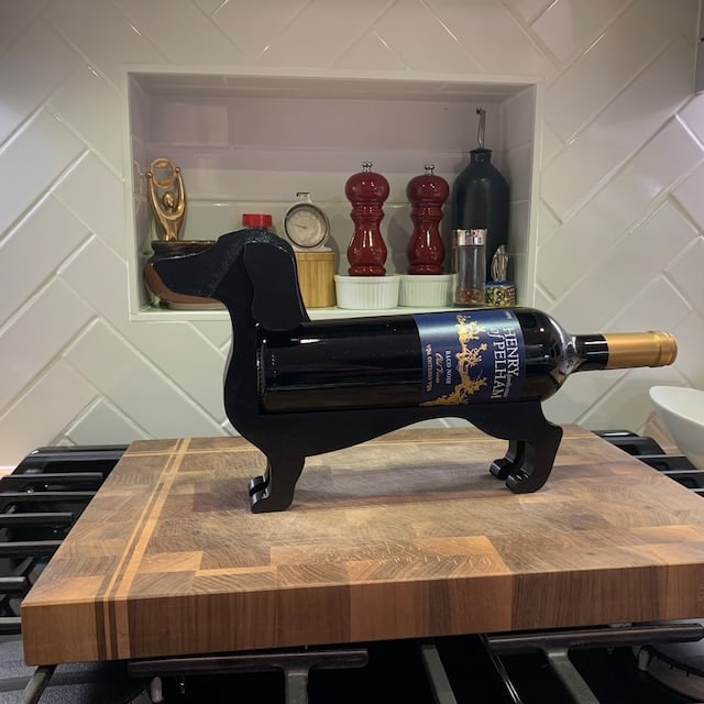 BowLift | Wine Bottle Holder Shaped Like A Dachshund