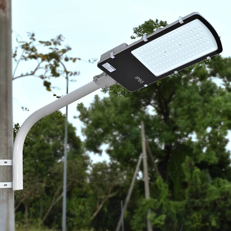 BowLift | LumiStreet - High-performance solar lighting for outdoor use