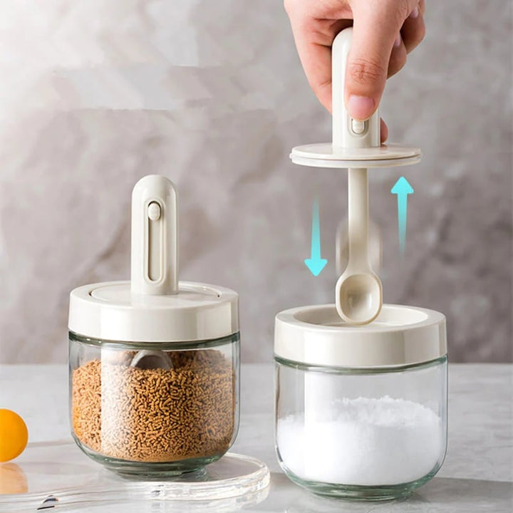 BowLift | Spice jar with retractable spoon