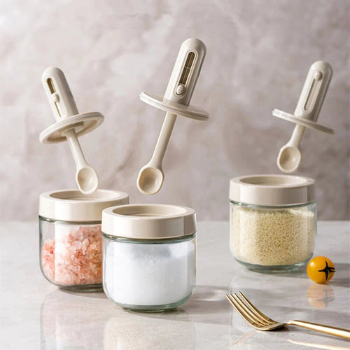 BowLift | Spice jar with retractable spoon