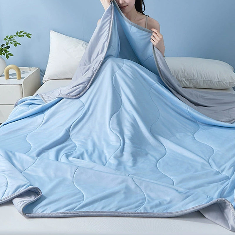 Comfortable Cooling Blanket | Bowlift