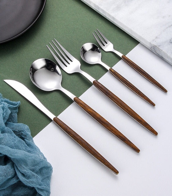 BowLift | Stainless Steel Cutlery Set with Wooden Handle - WoodCraft