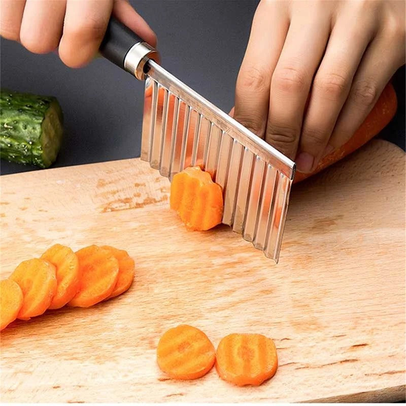 BowLift | Stainless Steel Vegetable Knife - WaveCut